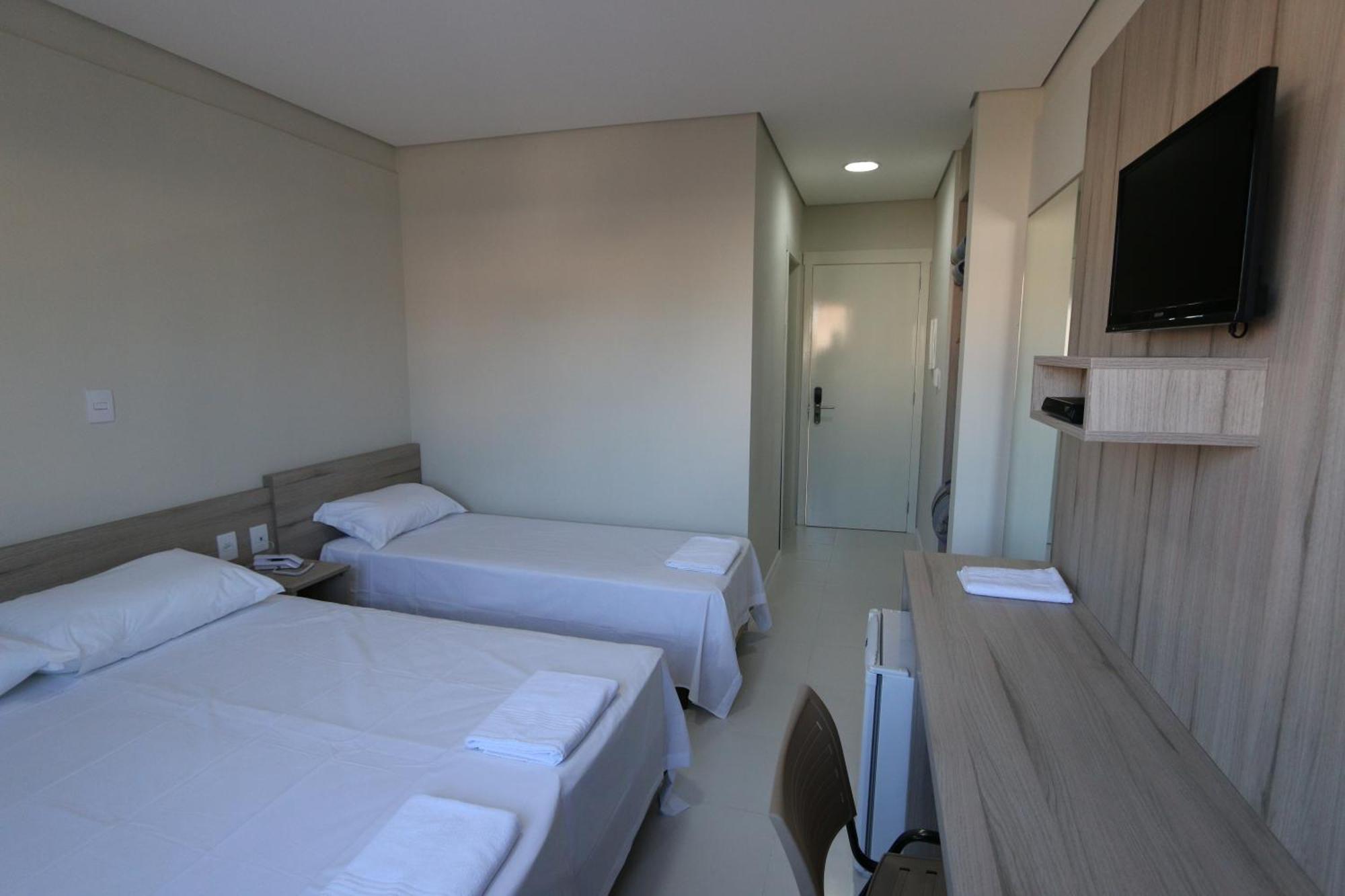 Standard Triple Room,721062979:JPEG